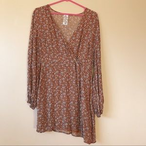 🤍Sadie & Sage Floral Mini Dress Size M 🤍